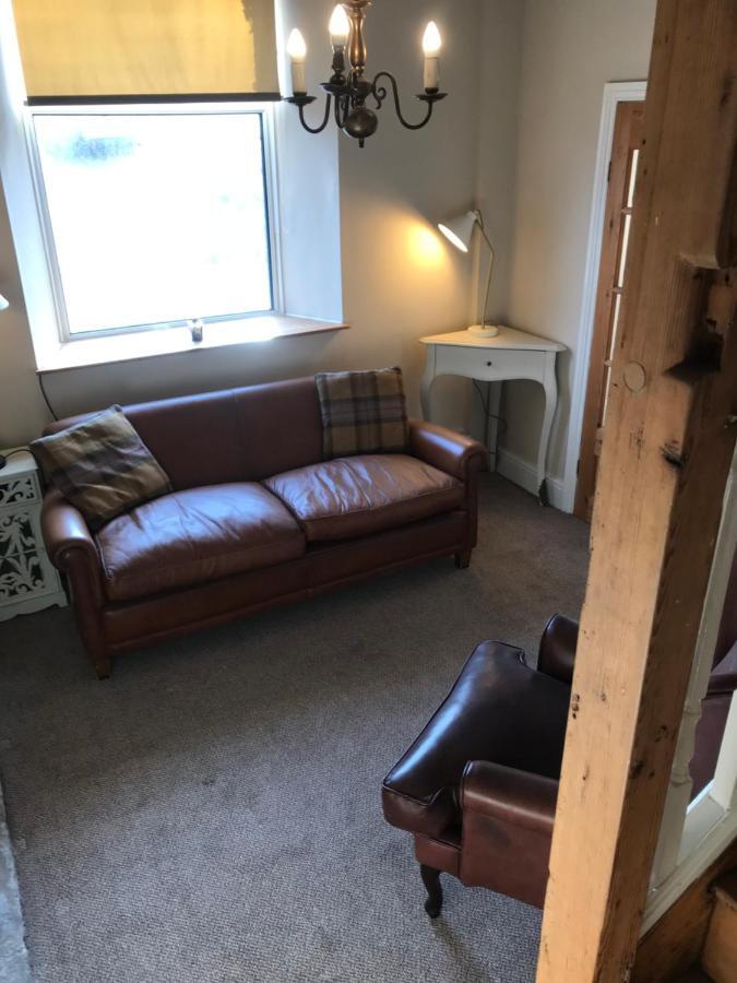 Inglenook Cottage グレンジ・オーバー・サンズ エクステリア 写真