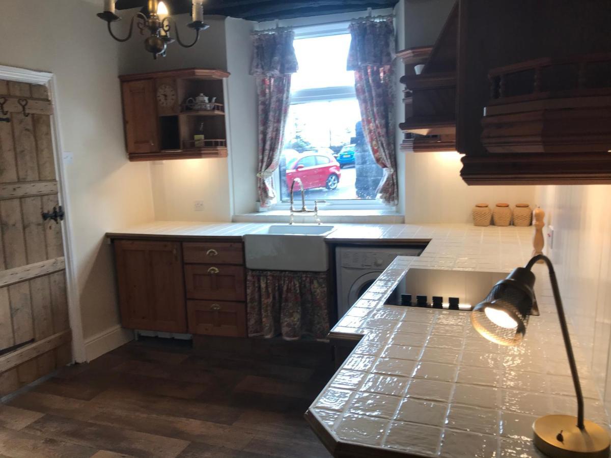 Inglenook Cottage グレンジ・オーバー・サンズ エクステリア 写真
